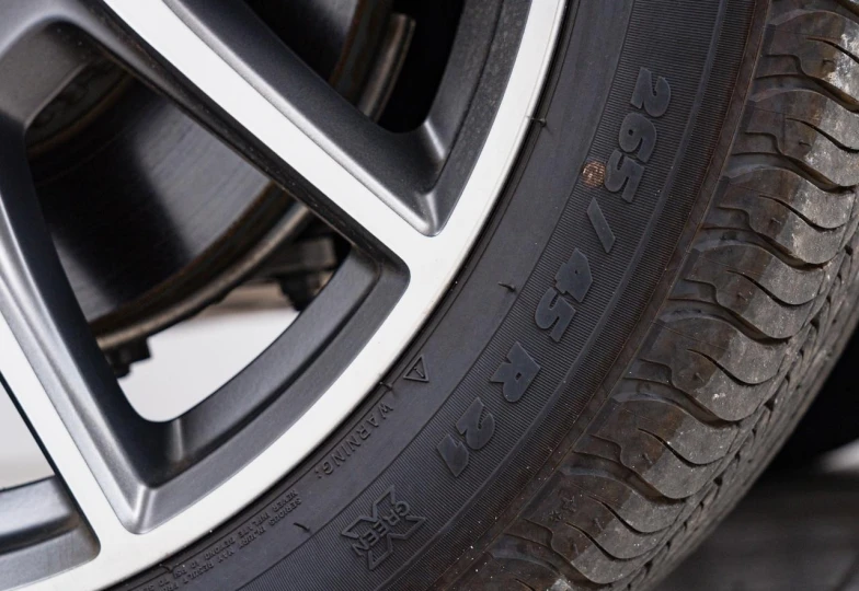 Land Rover Range Rover Velar Blue