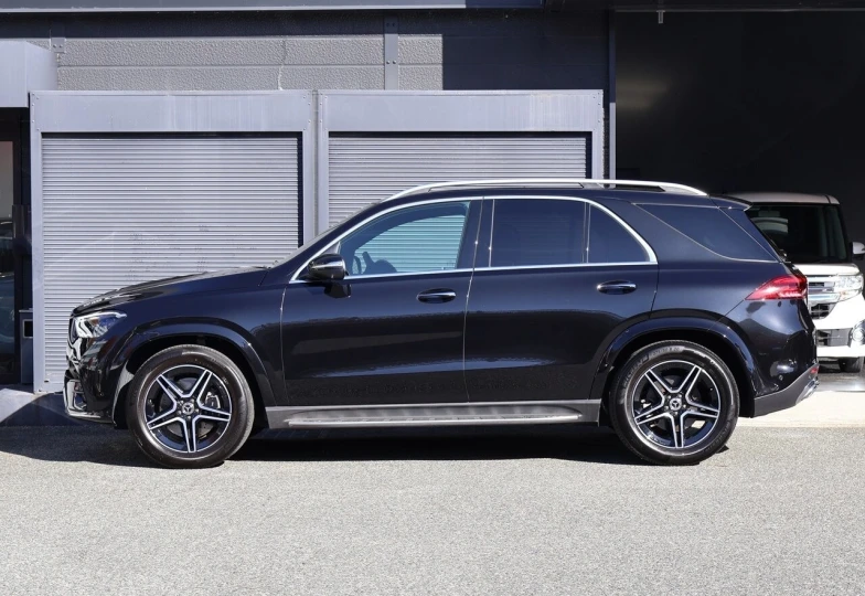 Mercedes GLE-class Black