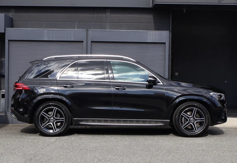 Mercedes GLE-class Black