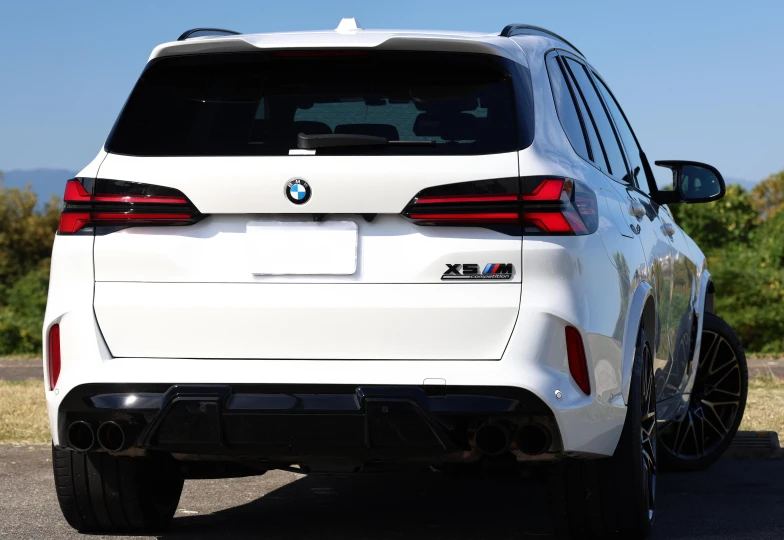 BMW X5 White
