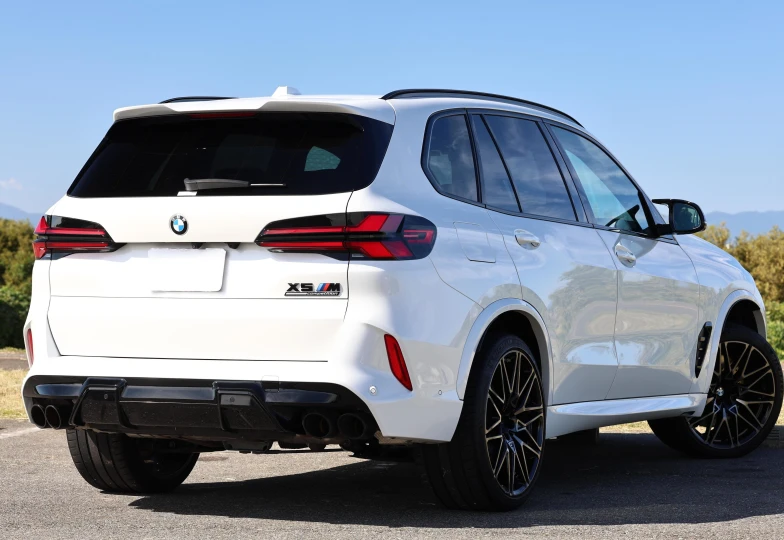 BMW X5 White