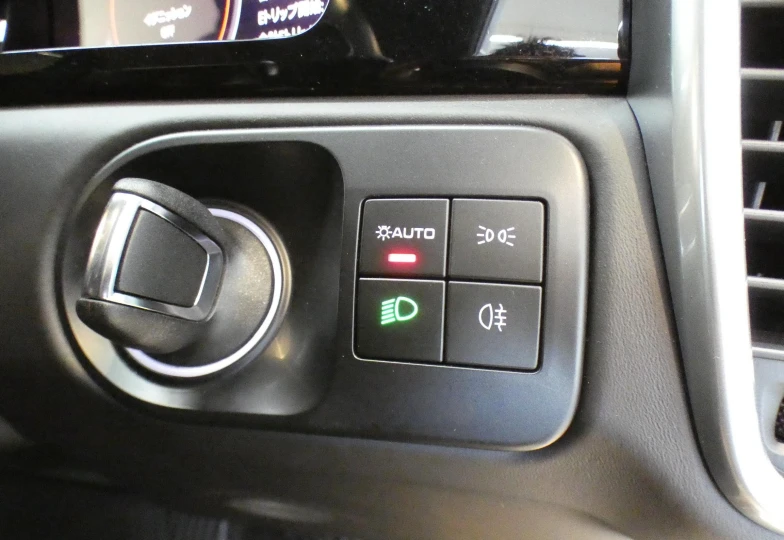 Porsche Cayenne White