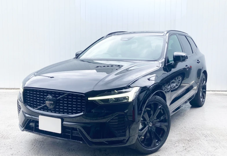 Volvo XC60 Черный
