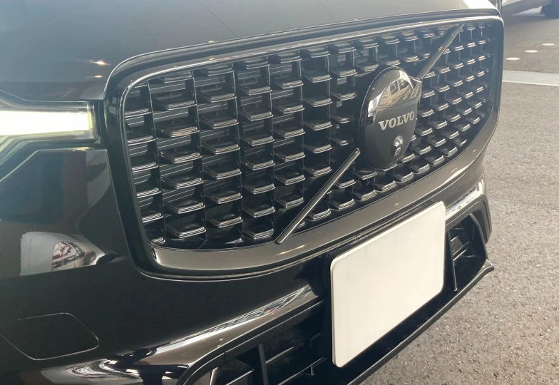 Volvo XC60 Черный