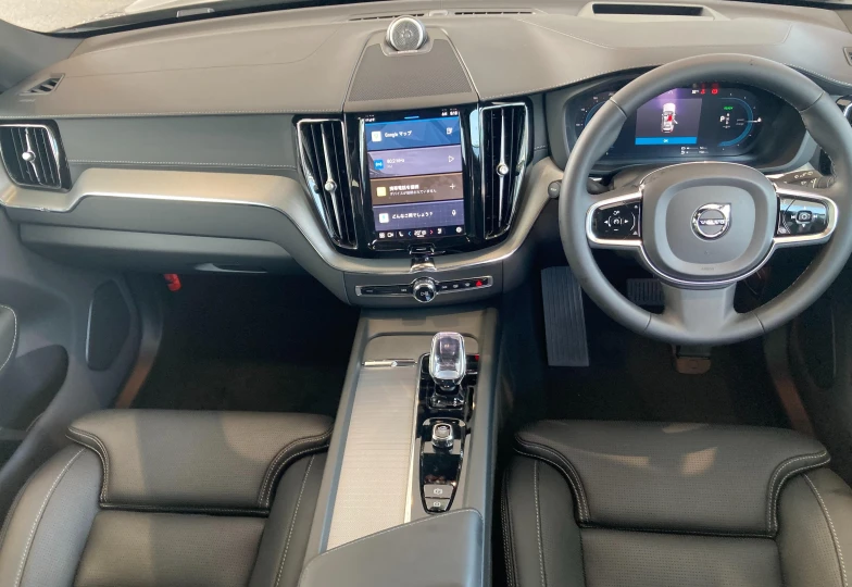 Volvo XC60 Черный