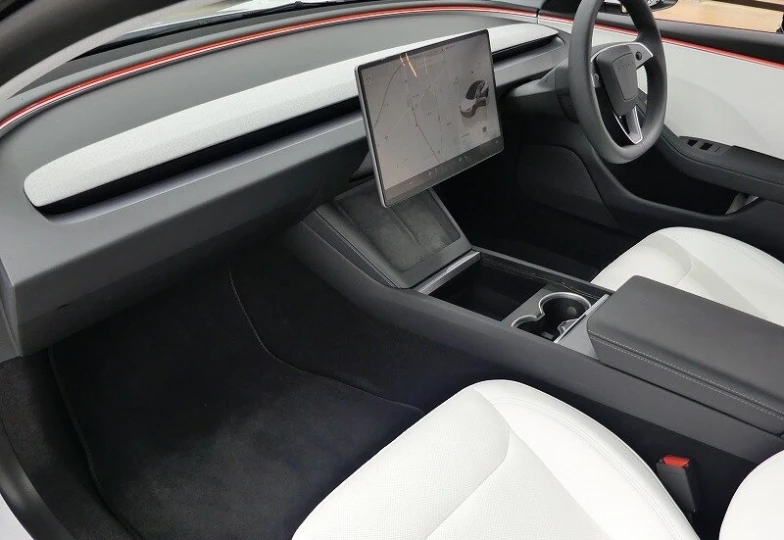Tesla Model 3 White
