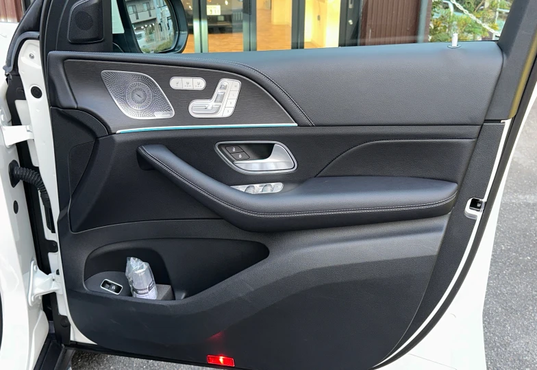 Mercedes GLS-class White