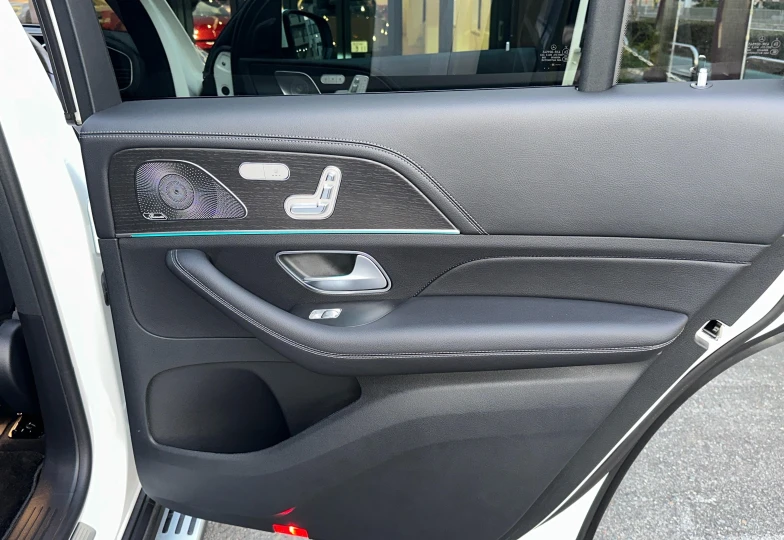 Mercedes GLS-class White