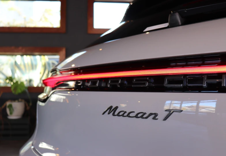 Porsche Macan White