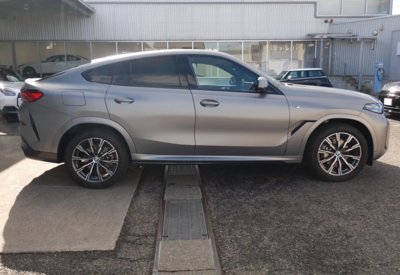 BMW X6 Grey