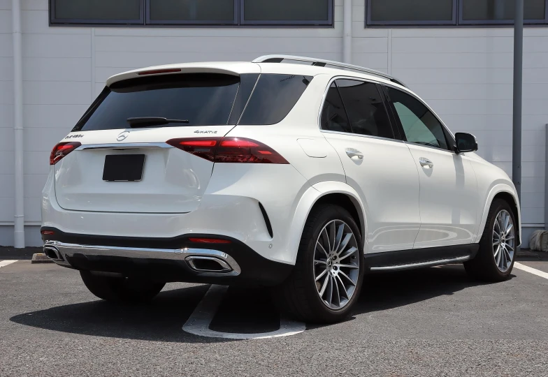 Mercedes GLE-class White
