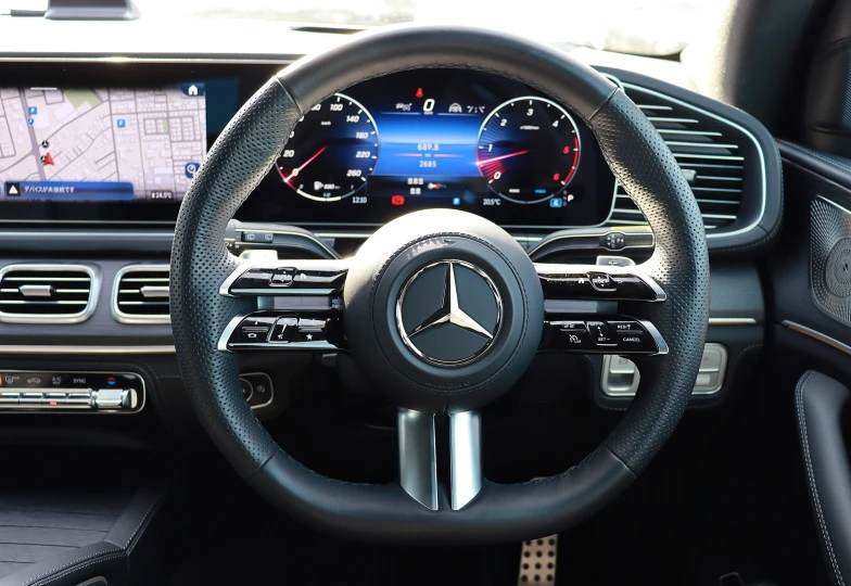 Mercedes GLE-class White