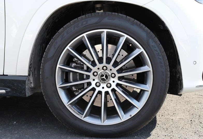 Mercedes GLE-class White