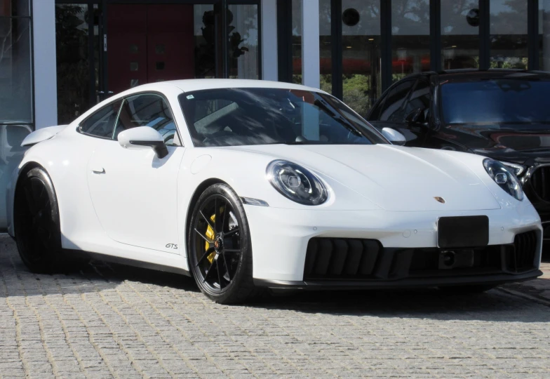 Porsche 911 White