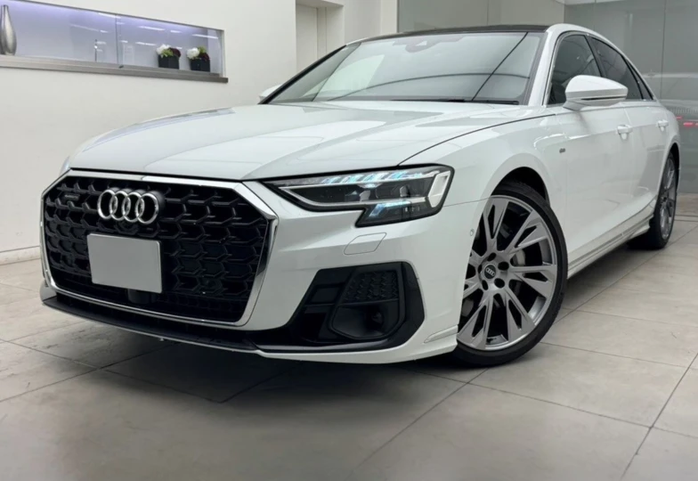 Audi A8 White