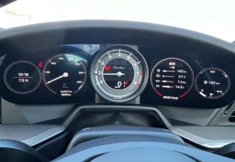 Porsche 911 Белый