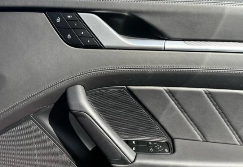 Porsche 911 Белый