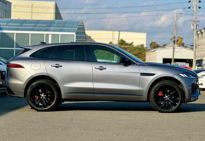 Jaguar F-Pace Grey