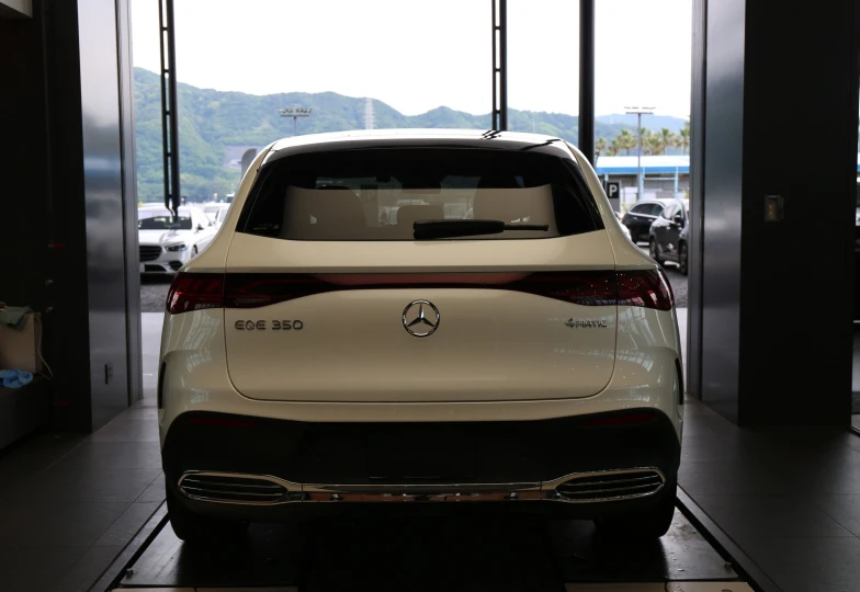 Mercedes EQE White