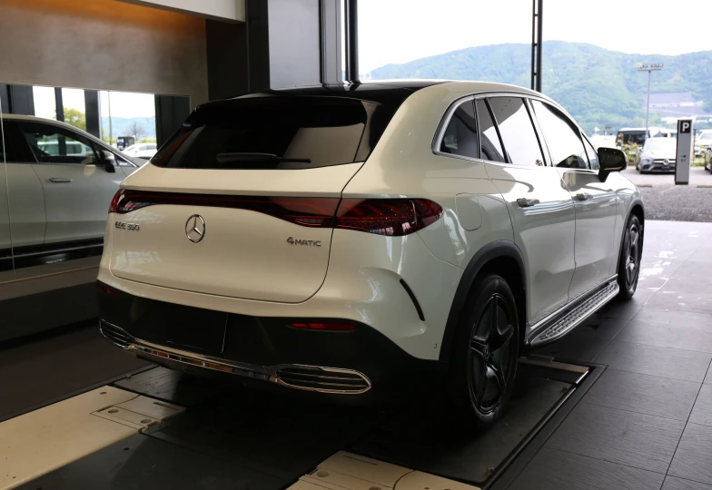 Mercedes EQE White