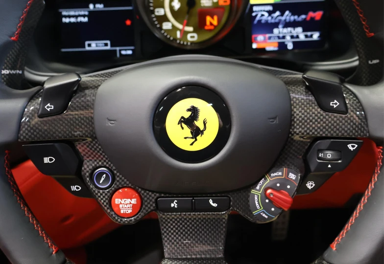 Ferrari Portofino Красный