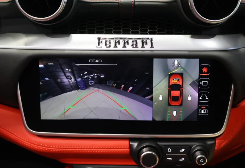 Ferrari Portofino Красный