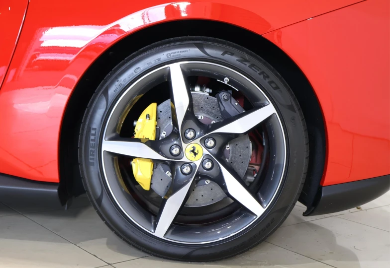 Ferrari Portofino Красный