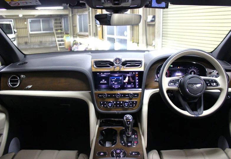 Bentley Bentayga Other