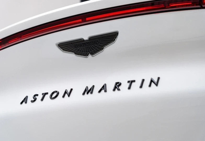 Aston Martin DBX White