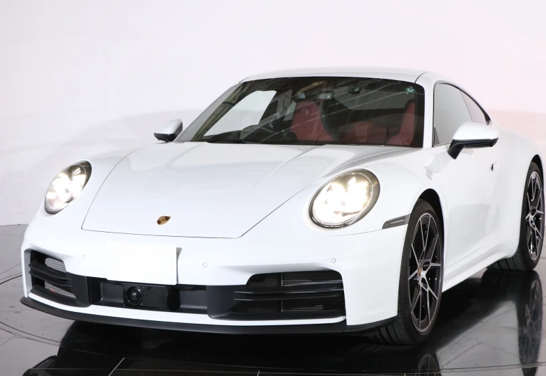 Porsche 911 White