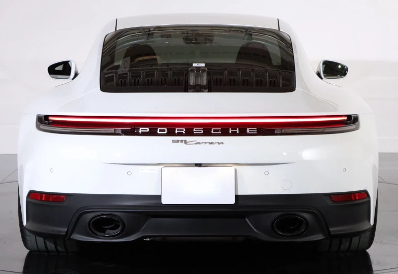 Porsche 911 White