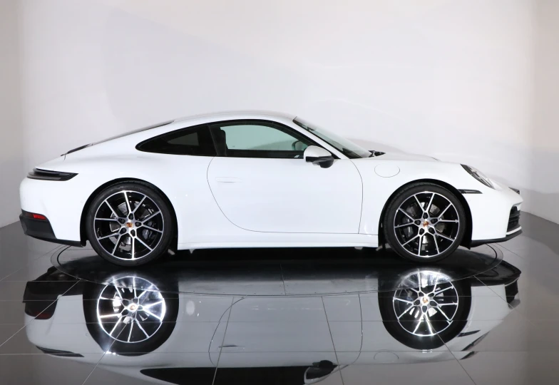Porsche 911 White