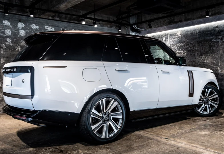 Land Rover Range Rover Белый