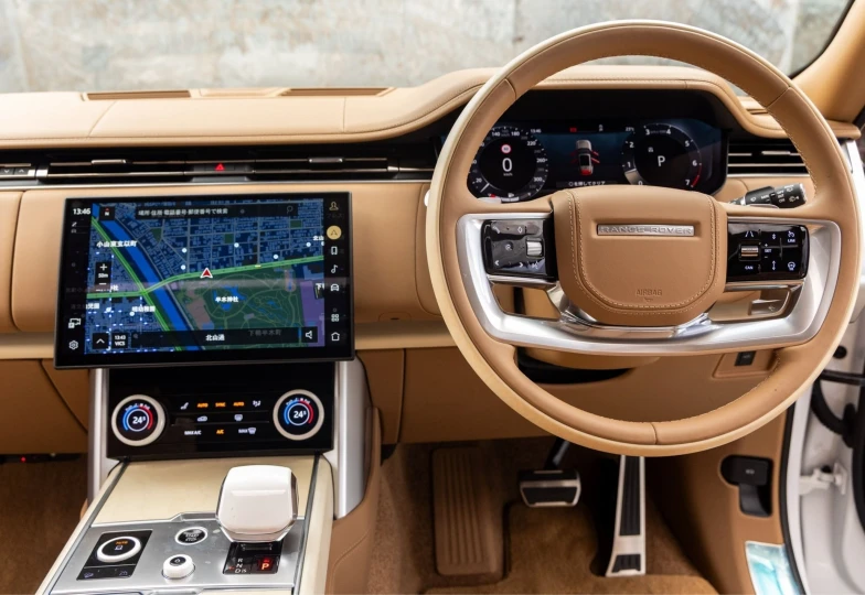 Land Rover Range Rover Белый