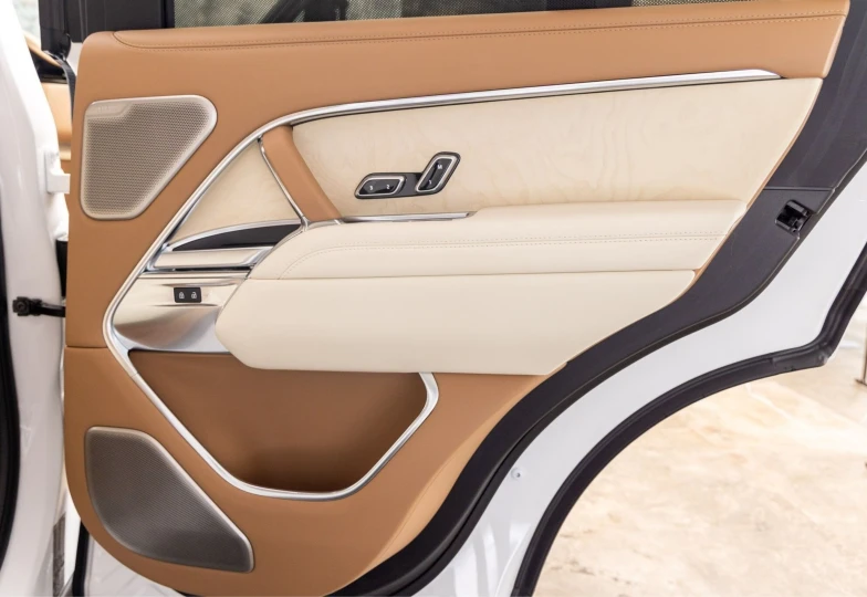 Land Rover Range Rover Белый