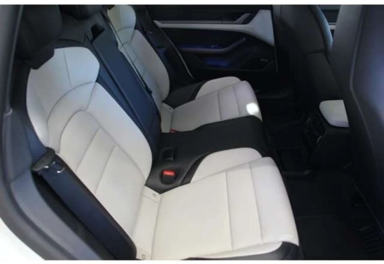 Porsche Taycan White