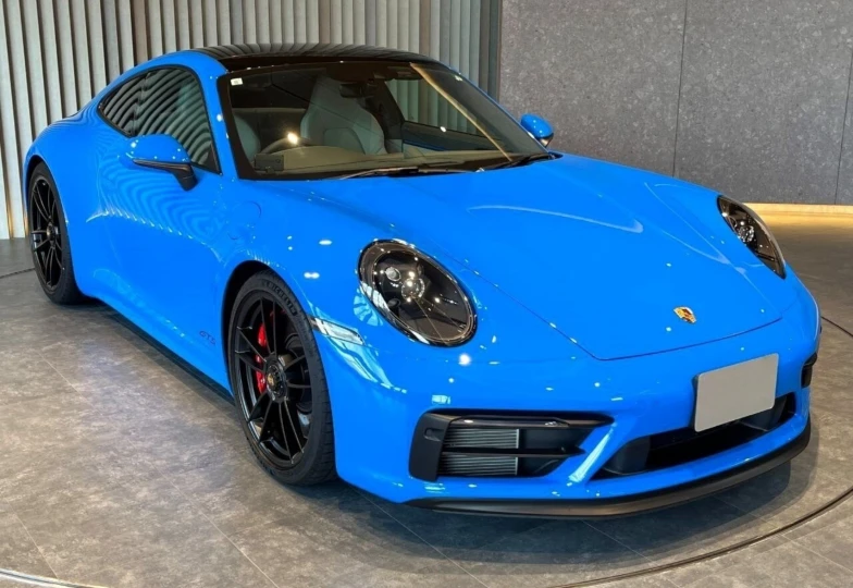 Porsche 911 Blue