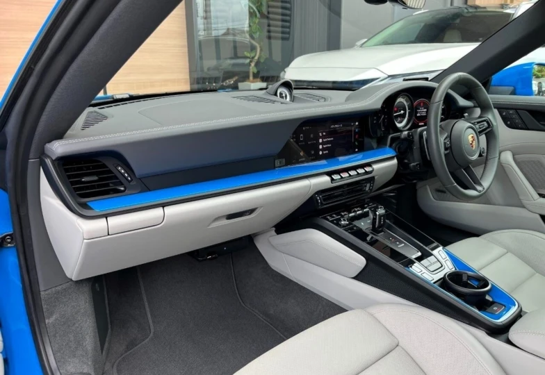 Porsche 911 Blue