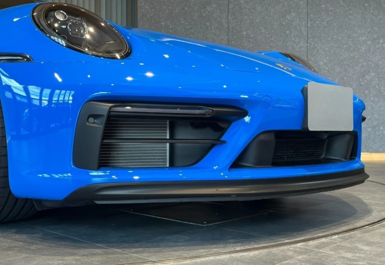 Porsche 911 Blue