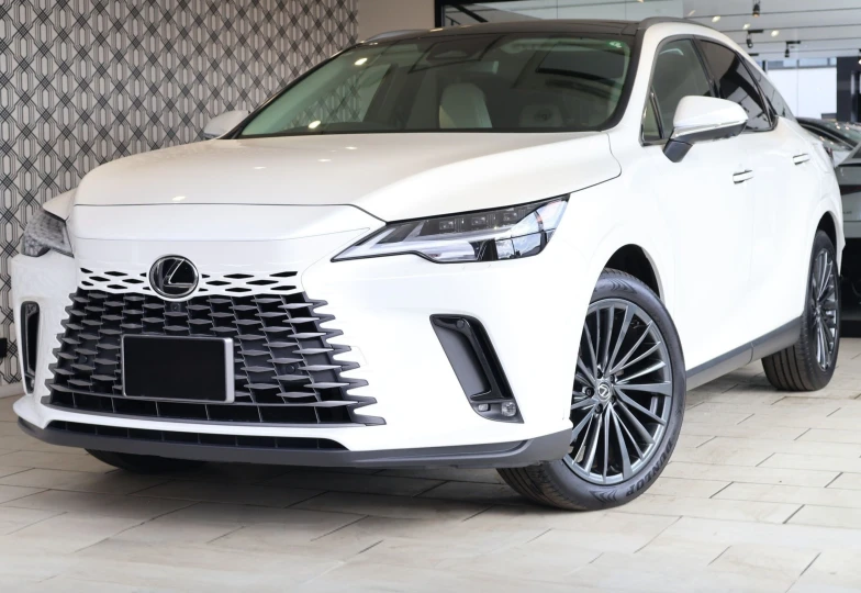 Lexus RX Белый