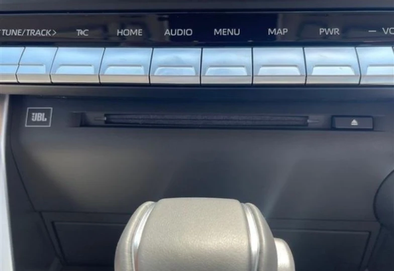 Toyota Land Cruiser White