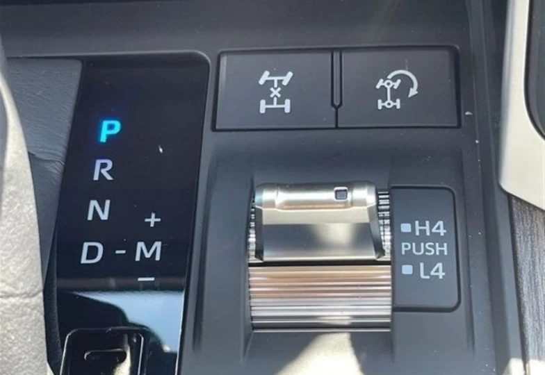 Toyota Land Cruiser White