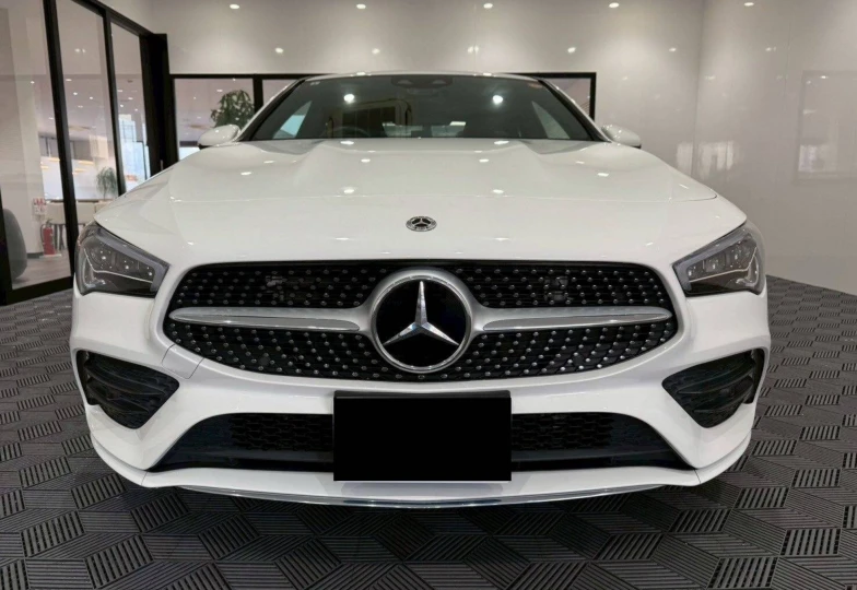 Mercedes CLA-class White