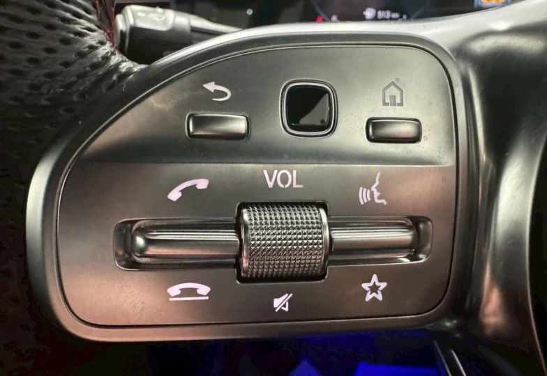 Mercedes CLA-class White