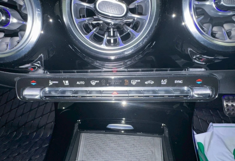 Mercedes CLA-class White