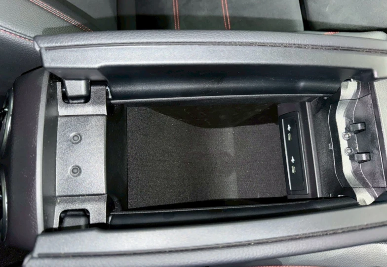 Mercedes CLA-class White