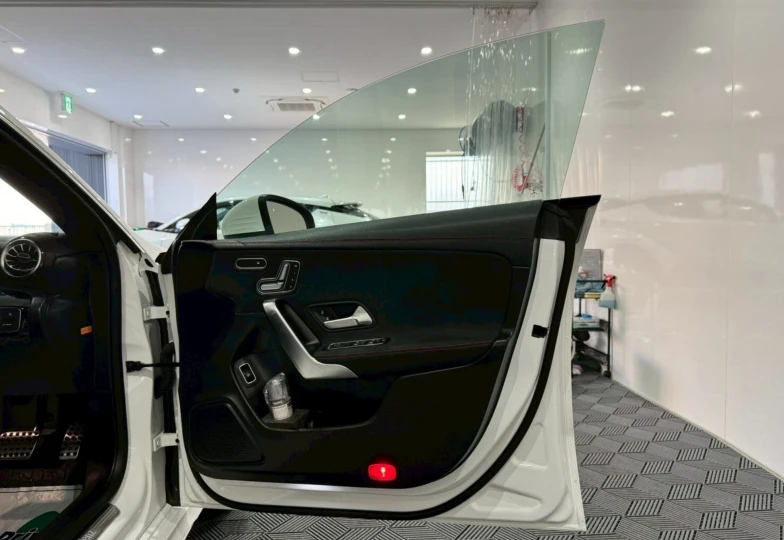 Mercedes CLA-class White