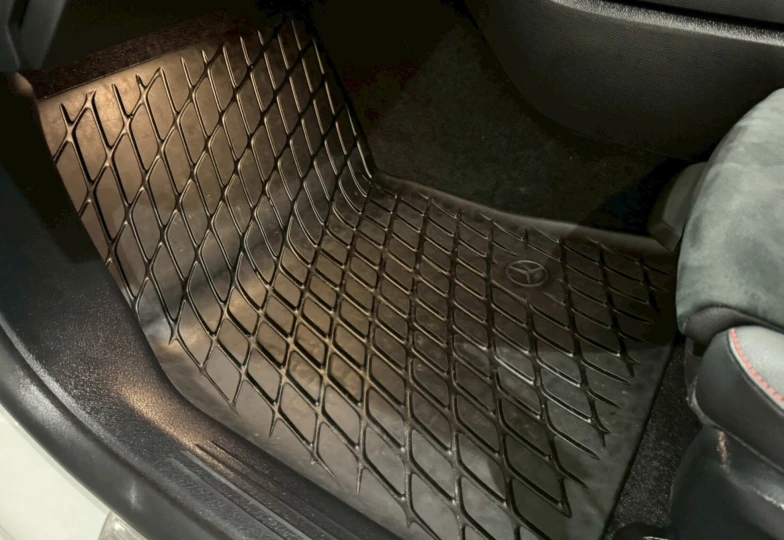 Mercedes CLA-class White