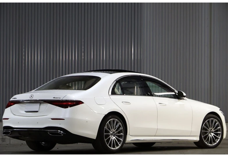 Mercedes S-class White