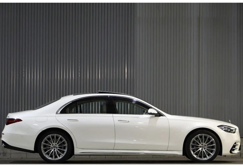 Mercedes S-class White